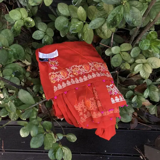 Vintage khaadi orange muffler