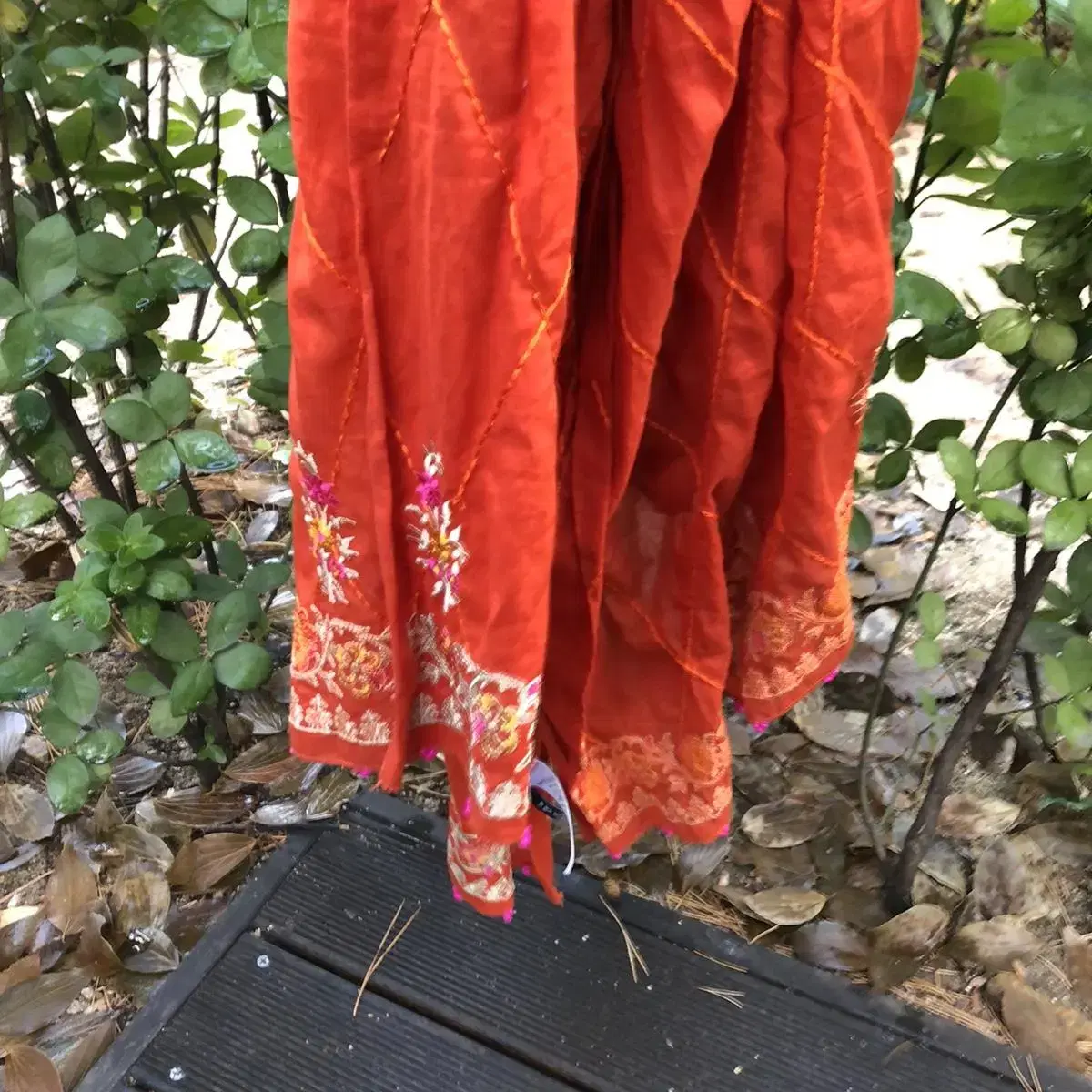 Vintage khaadi orange muffler