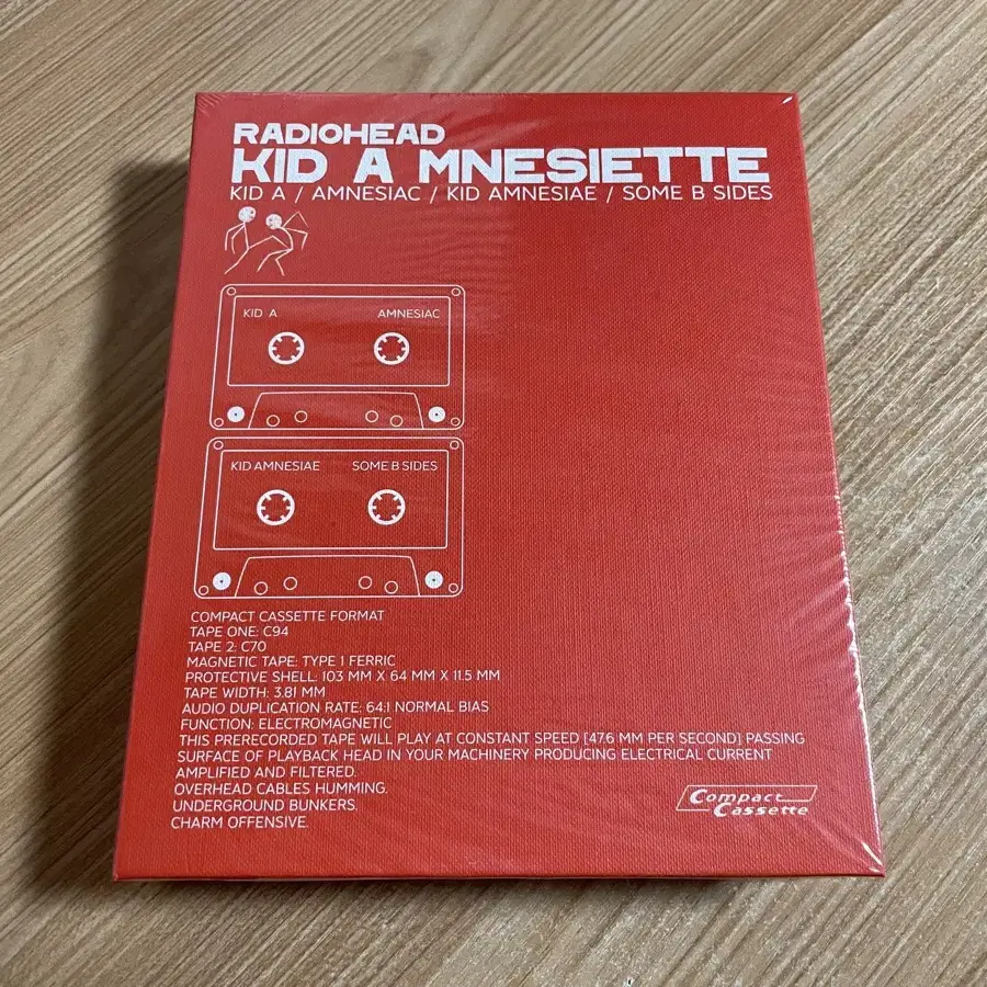 라디오헤드 KID A MNESIETTE 카세트 테이프 한정판 BOXSET