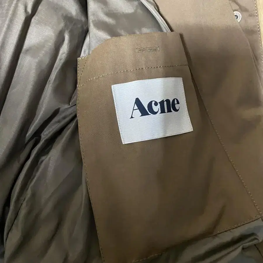 아크네 ACNE 라이너 다운 야상