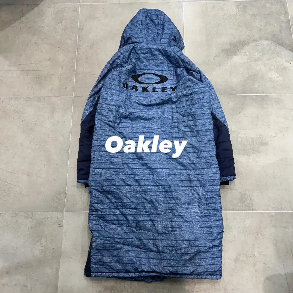 오클리 oakley 롱패딩 xl 사이즈