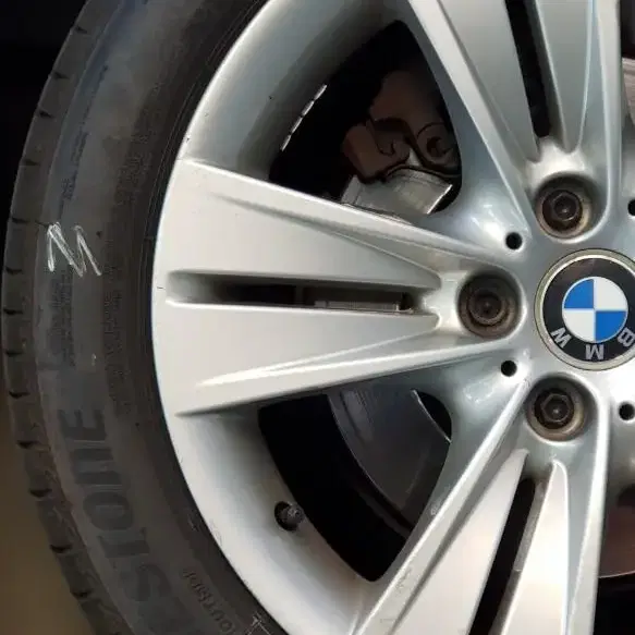 정품/ BMWX3,X5_e83,e53/ 18"순정휠+브릿지스톤-런플랫