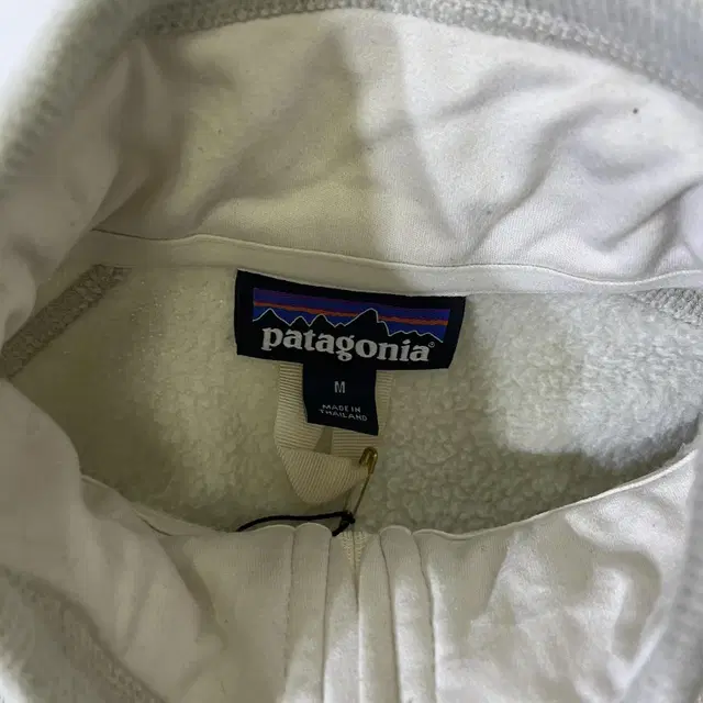 Patgonia Fleece Zip-up  (kold_5364)