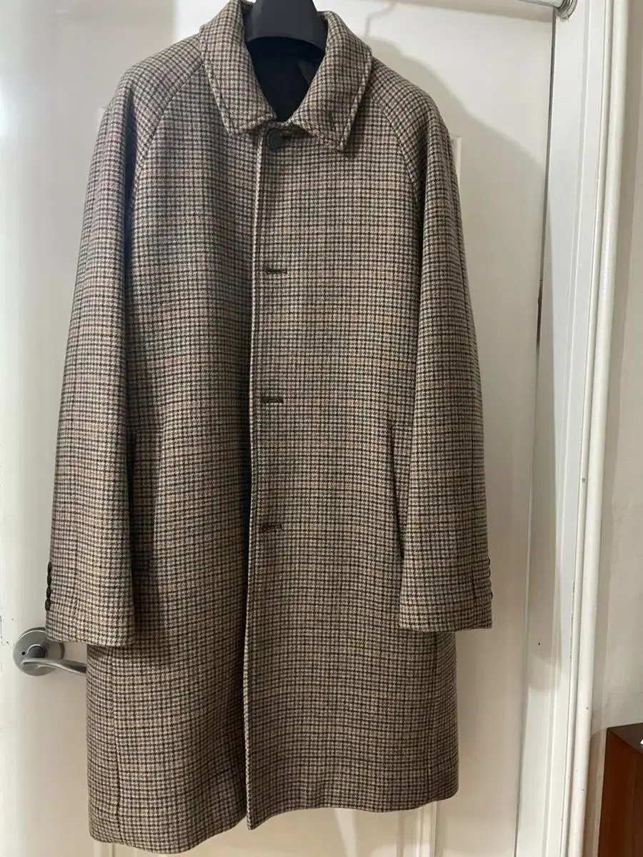 DesignUnited Check Balmacan Wool Coat