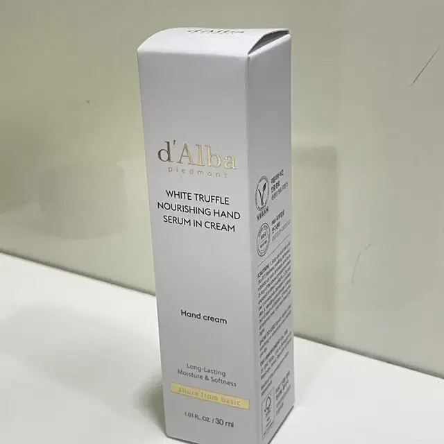 달바 화이트 트러플 너리싱 핸 드 세럼 인 크림 30ml