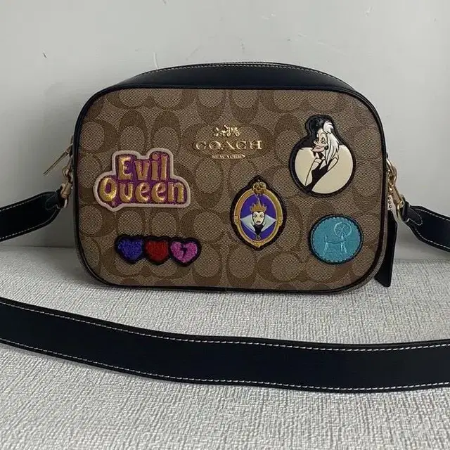 코치 포셰트 모노그램 COACH CC151 ime7v 카키 여성