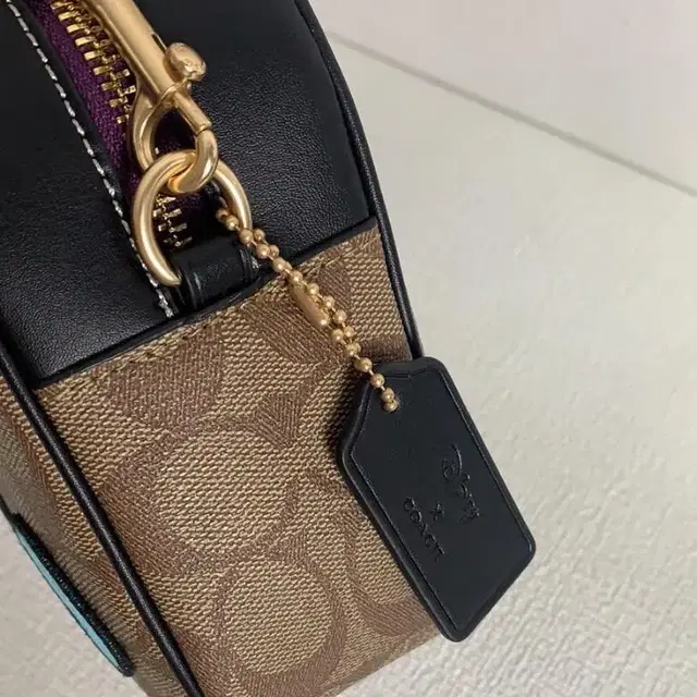 코치 포셰트 모노그램 COACH CC151 ime7v 카키 여성