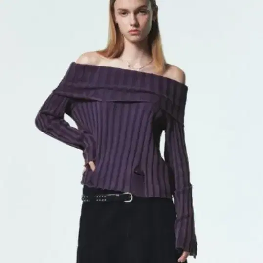 커렌트 WASHINGNOFF SHOULDER KNIT TOP