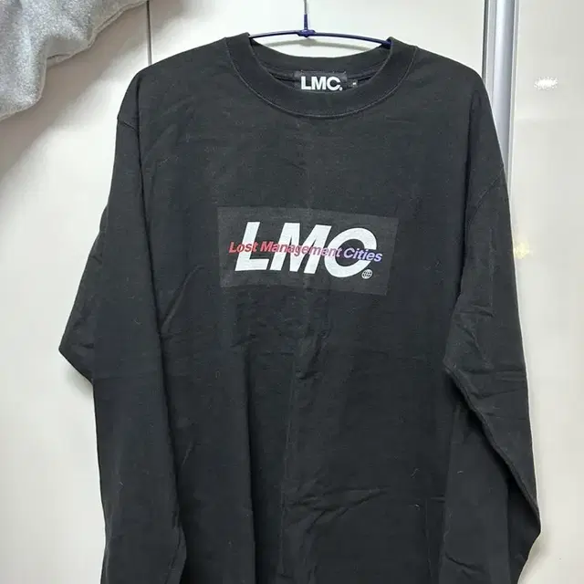 Lmc슬리브티