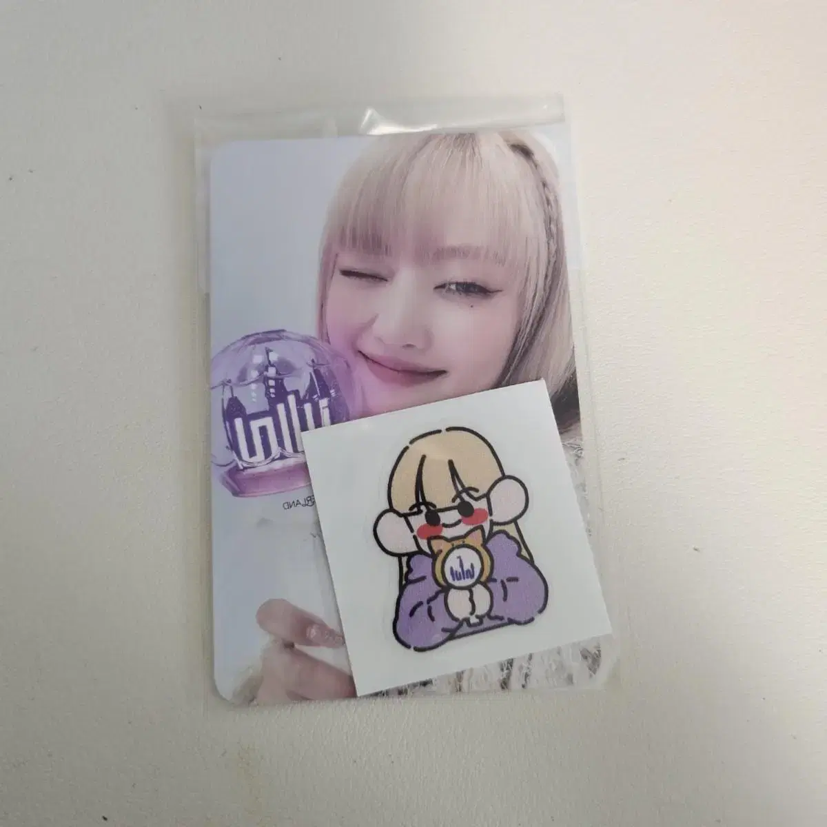 Minnie lightstick photocard + free bandeau