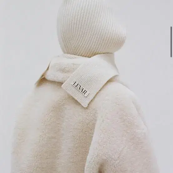 르바 시어링 코트 Shearing Reversible Crop Coat