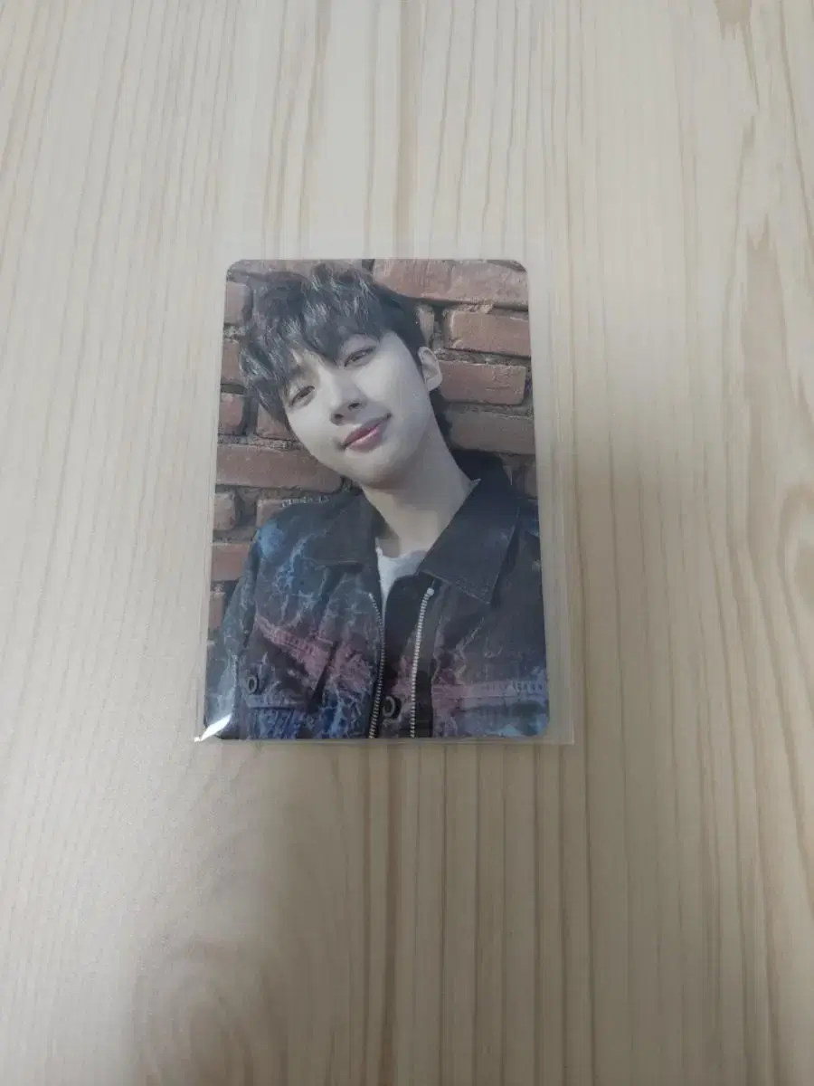 Pentagon hui K909 broadcast photocard