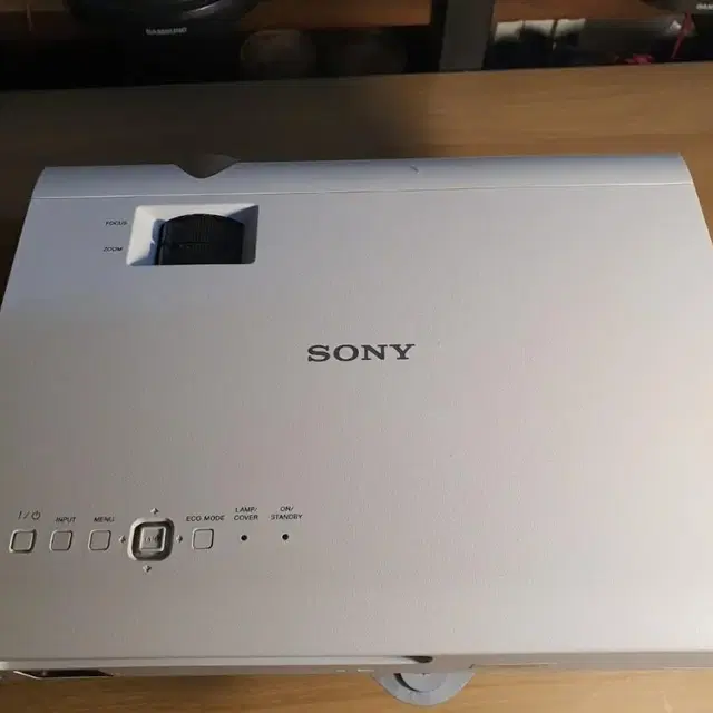 SONY 빔 프로젝터 VPL-DX120