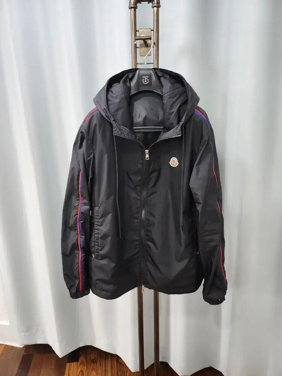 22SS Moncler Black Hatab Windproof Rain Jacket 4/105