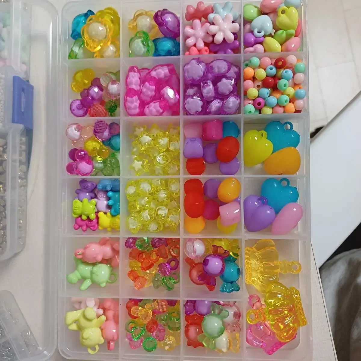 thumbnail-1
