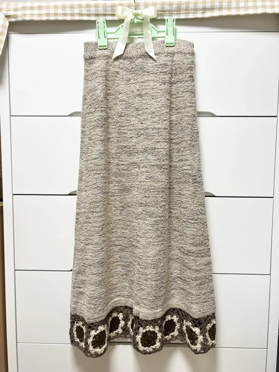 Vintage Oreo Knit Long Skirt