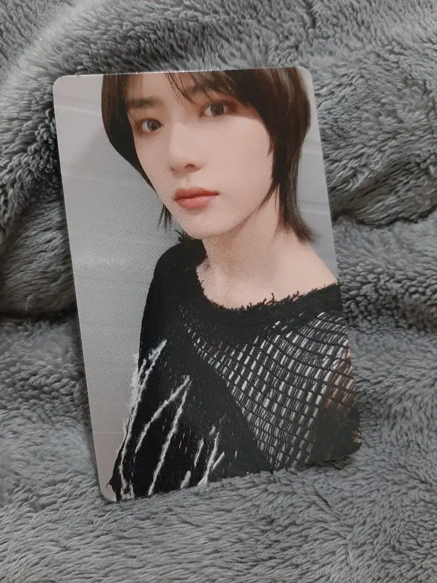 Sources txt freeze yizhiyu beomgyu photocard