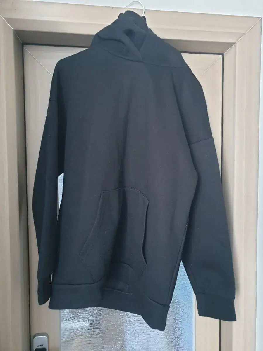 Black brushed hoodie 95