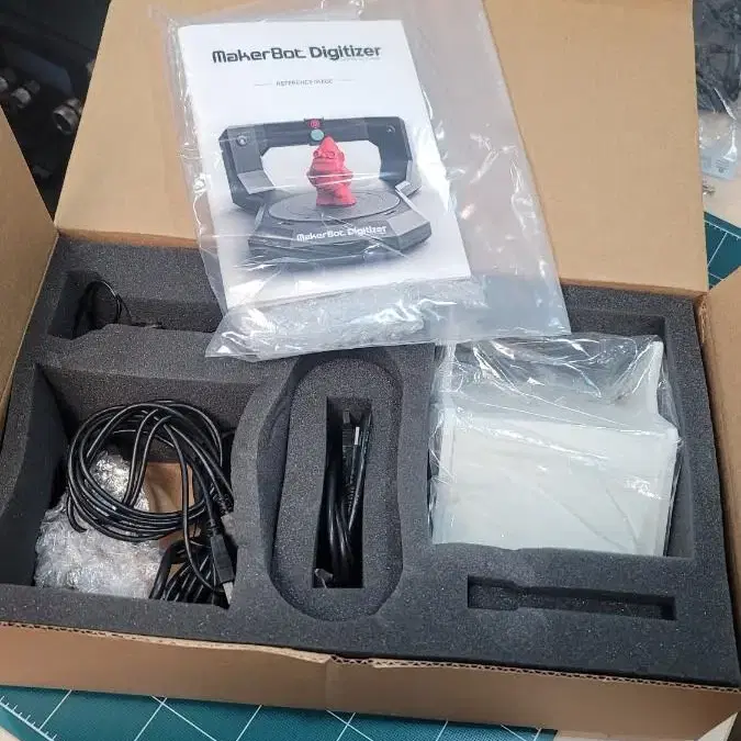 메이커봇 디지타이저 makerbot digitizer 거의 새제품