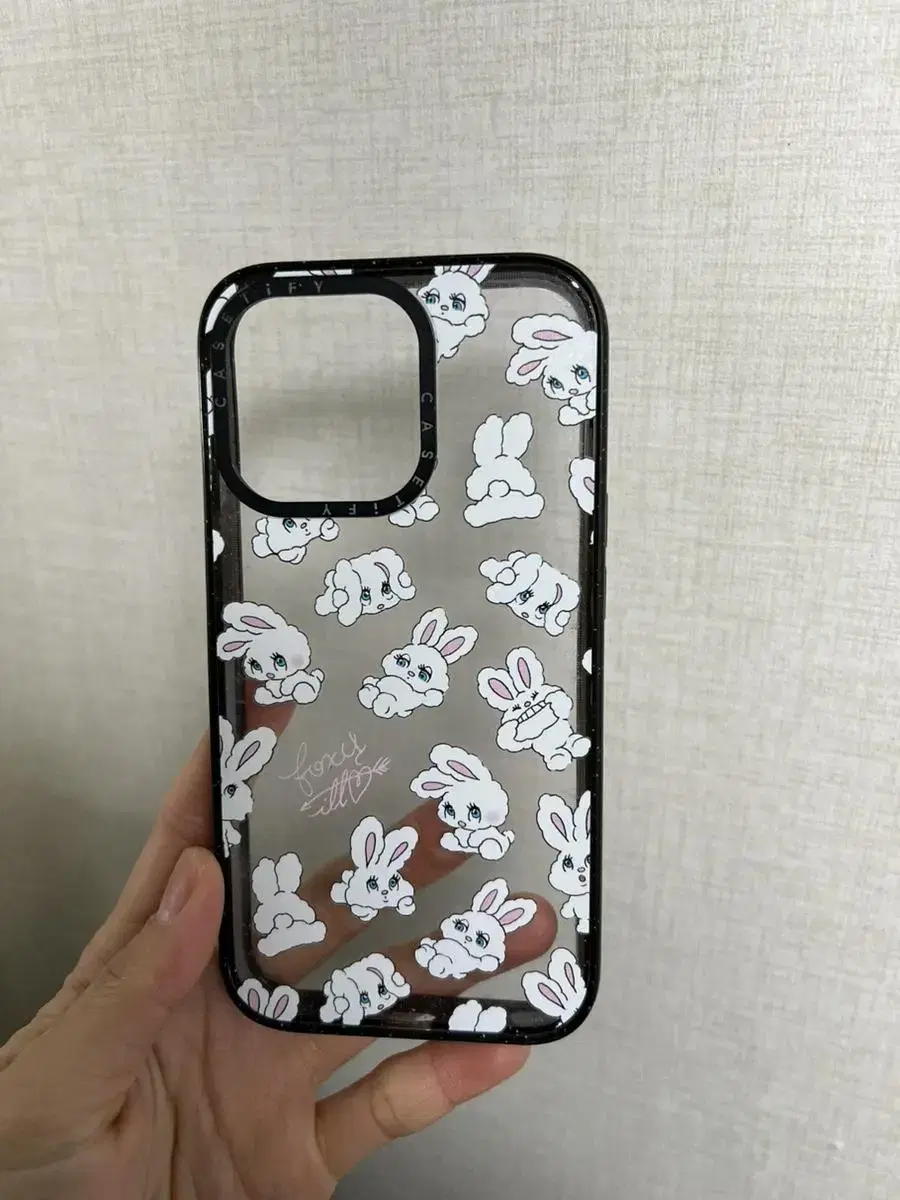 K-STYLE iPhone 13 Pro case