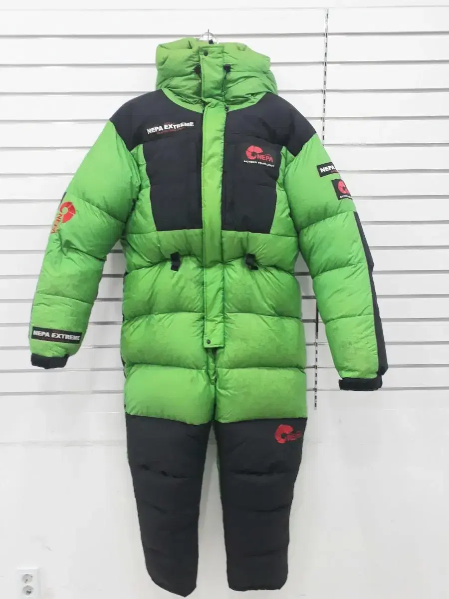 nepa goose down onepiece (polar expedition)