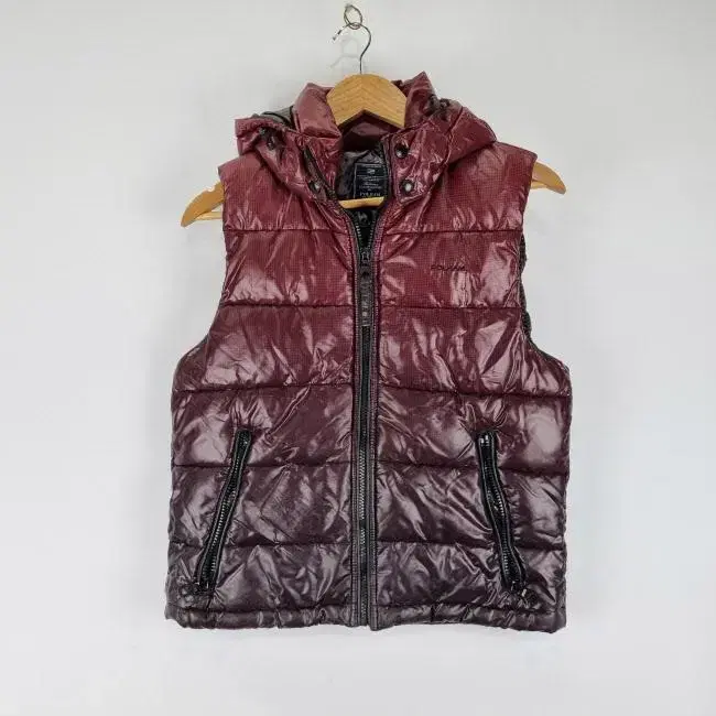 R8573 POLHAM W90 BG Checked Hooded Padded Vest/Dirk