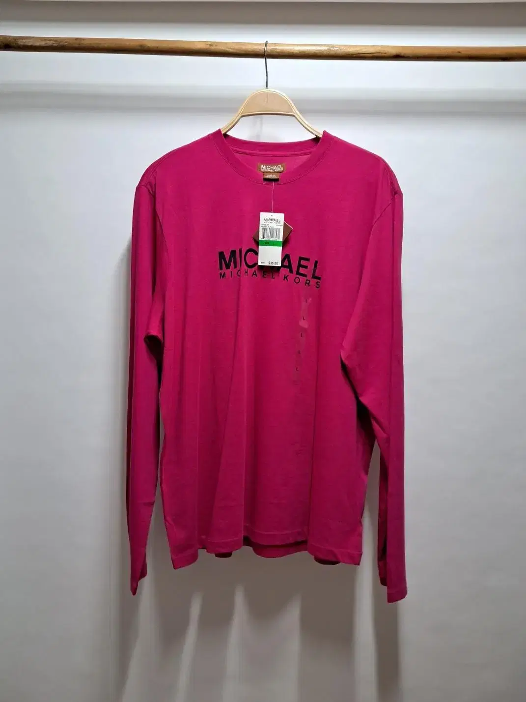 (L) Michael Kors Long Sleeve Long Sleeve Tee