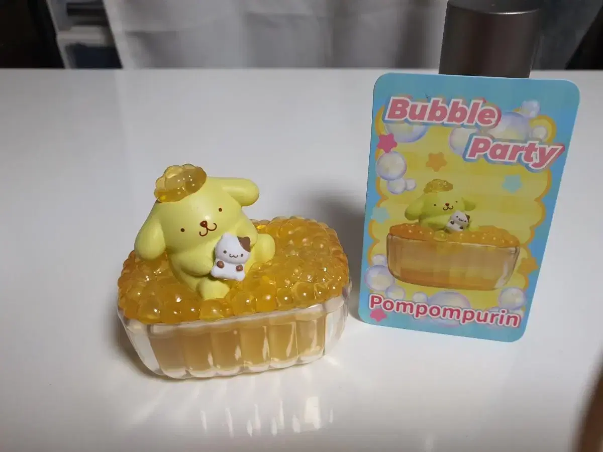 San Rio Bubble Party Pompompurin wts.