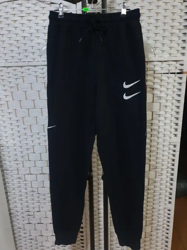 (0059) Nike 나이키 더블스우시 퓨추라 조거팬츠 M