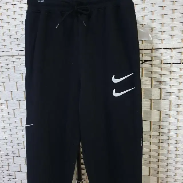 (0059) Nike 나이키 더블스우시 퓨추라 조거팬츠 M