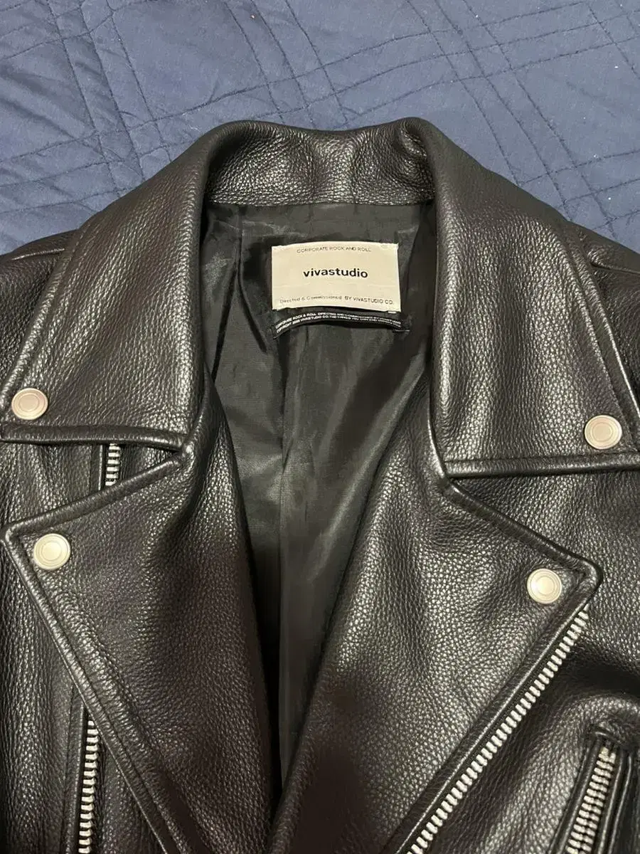 VivaStudio Leather Jacket (cowhide)