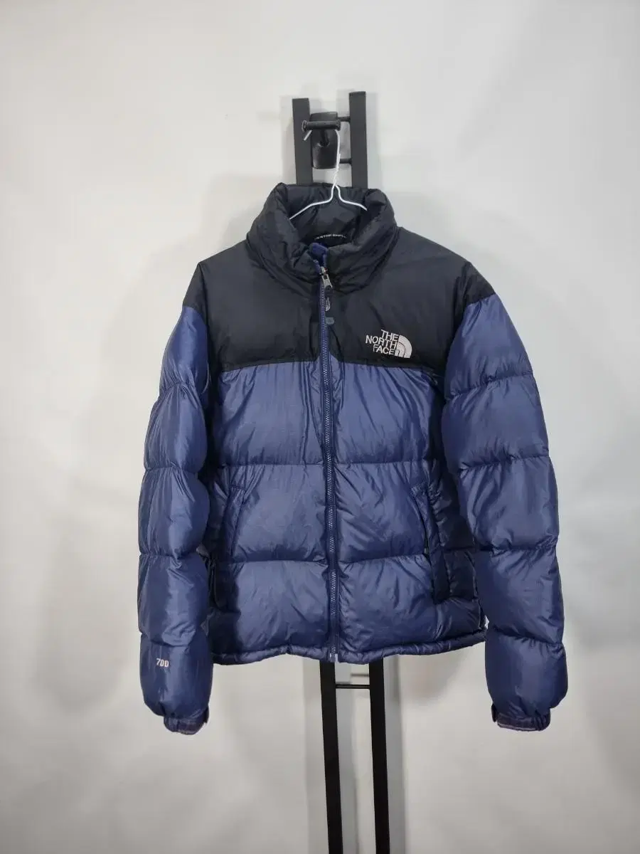 The North Face Knopsie Padded Navy Matte Gon White S