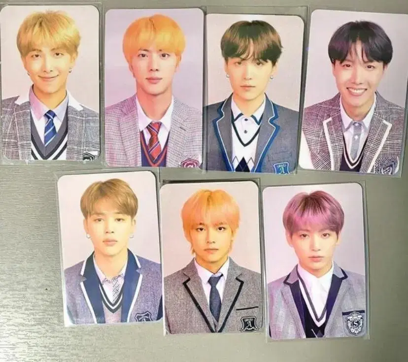 완전 저렴!)배포 16장 일괄 가격) 방탄 드볼 앨포 16장 일괄 양도