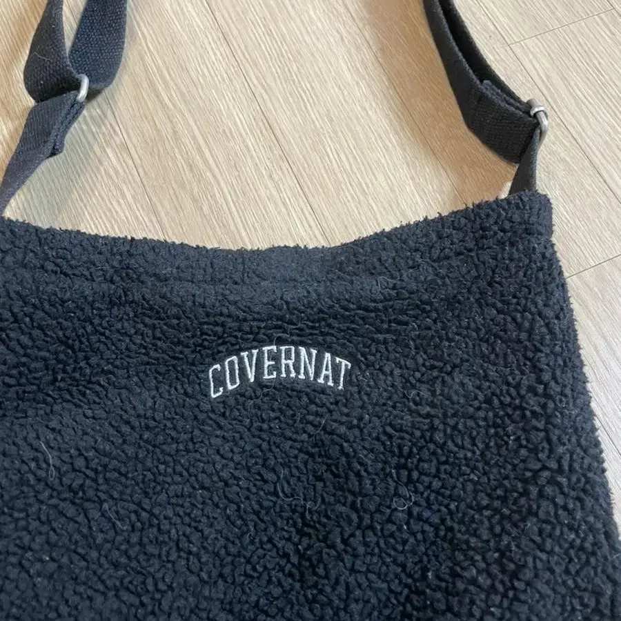 Covernat 커버낫 뽀글이 가방