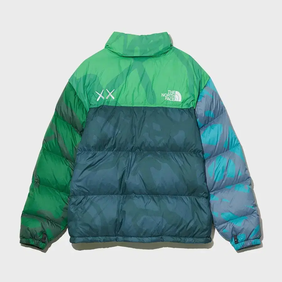 THE NORTH FACE x KAWS GREEN DOWN 패딩