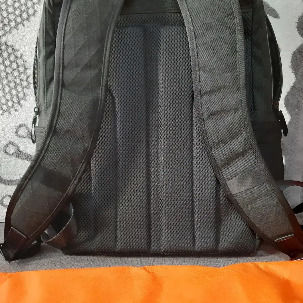 POTER HYBRID DAYPACK 요시다포터 하이브리드 데이팩