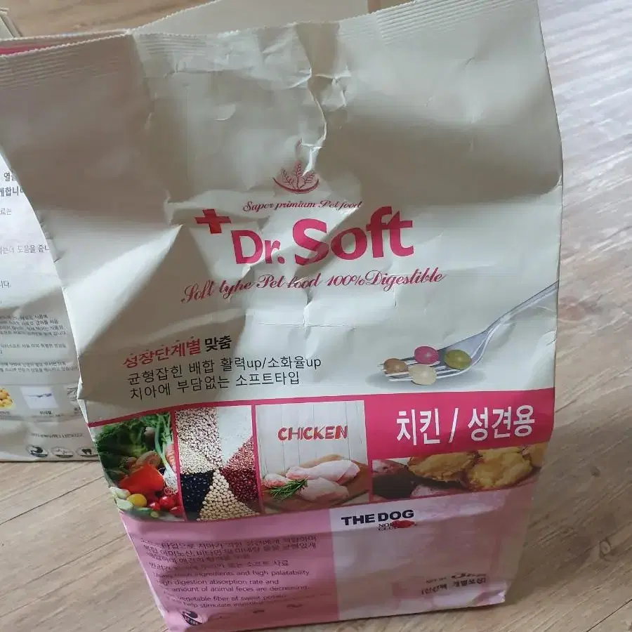 강아지 사료 닥터 소프트 치킨 성견용 3kg 2개