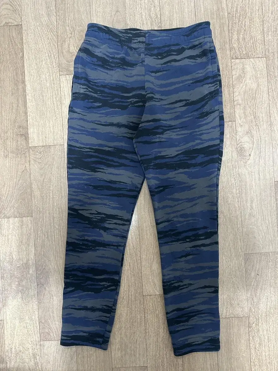 [XO(L)] Adidas Sport Essential Training Pants