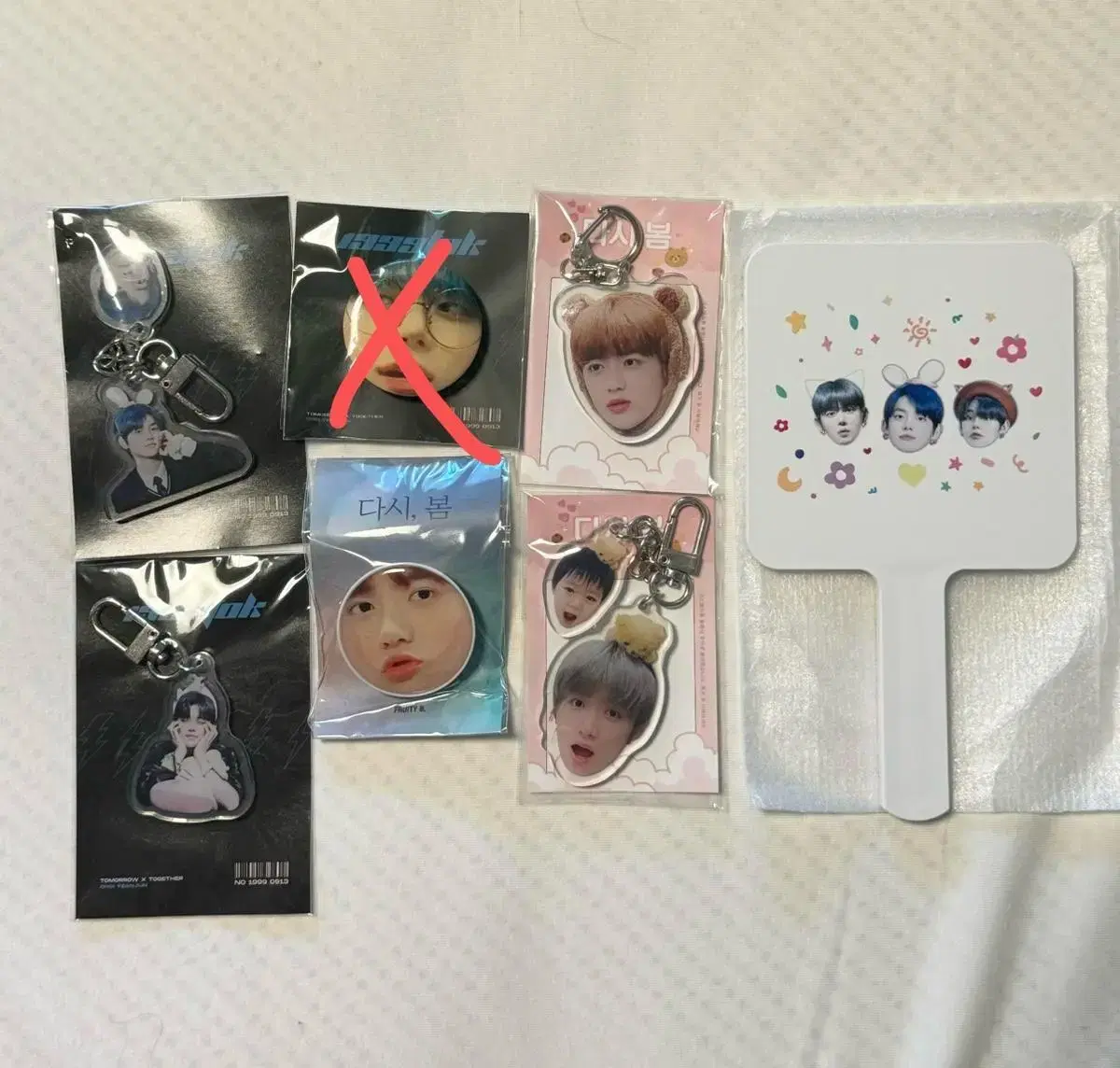 TXT yeonjun beomgyu Merchandise