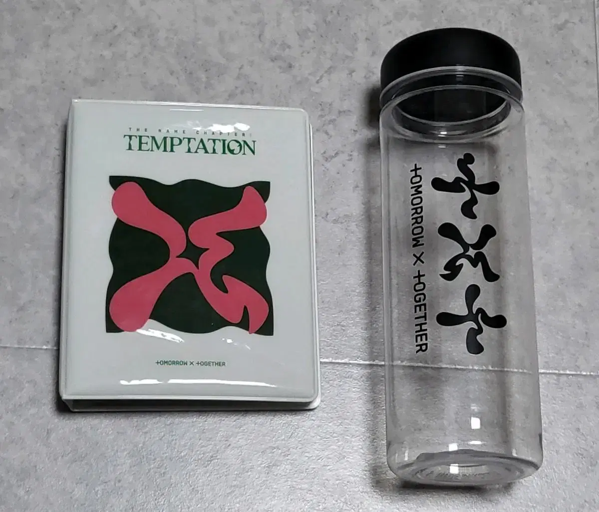 TXT Reverse Txt Temptation showcase collectbook Water Bottle Transfer