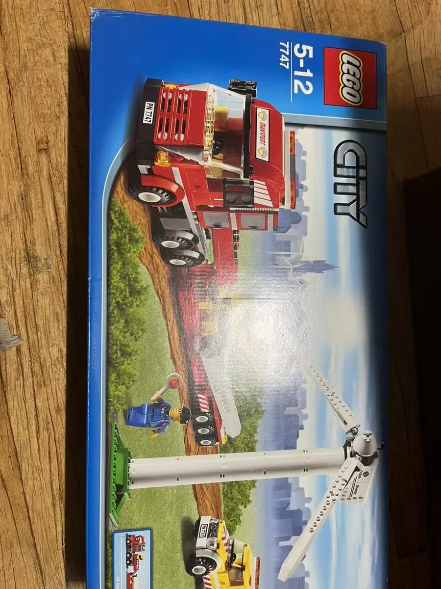 LEGO 7747 Sealed