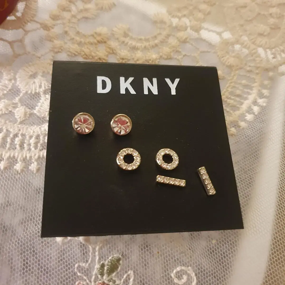 dkny 귀걸이 3쌍 셋트