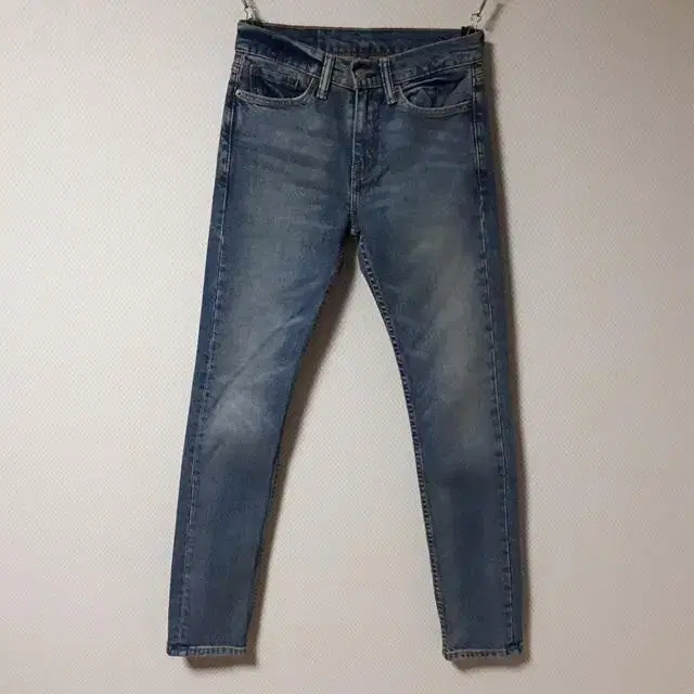 28/Levi's 510 Washed Skinny Fit Jeans/28-938