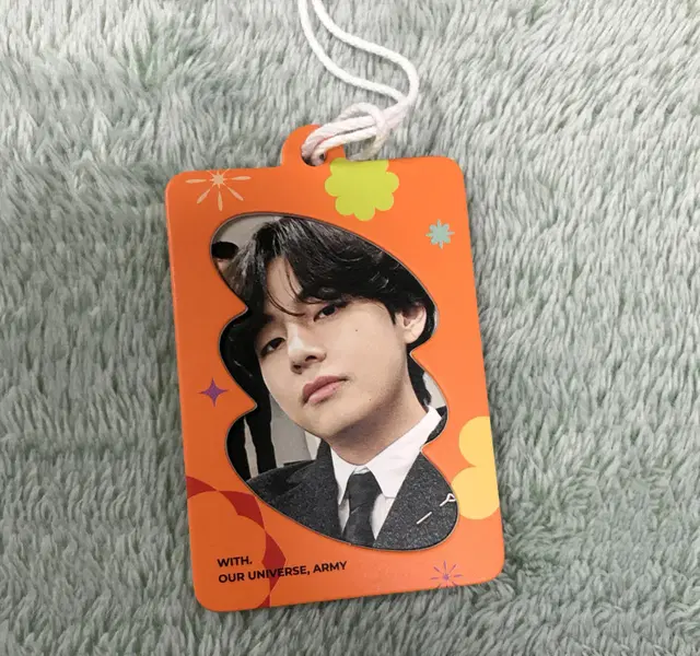 방탄소년단 퍼투댄 PTD US 디코 포토참 뷔 태형 BTS V CHARM