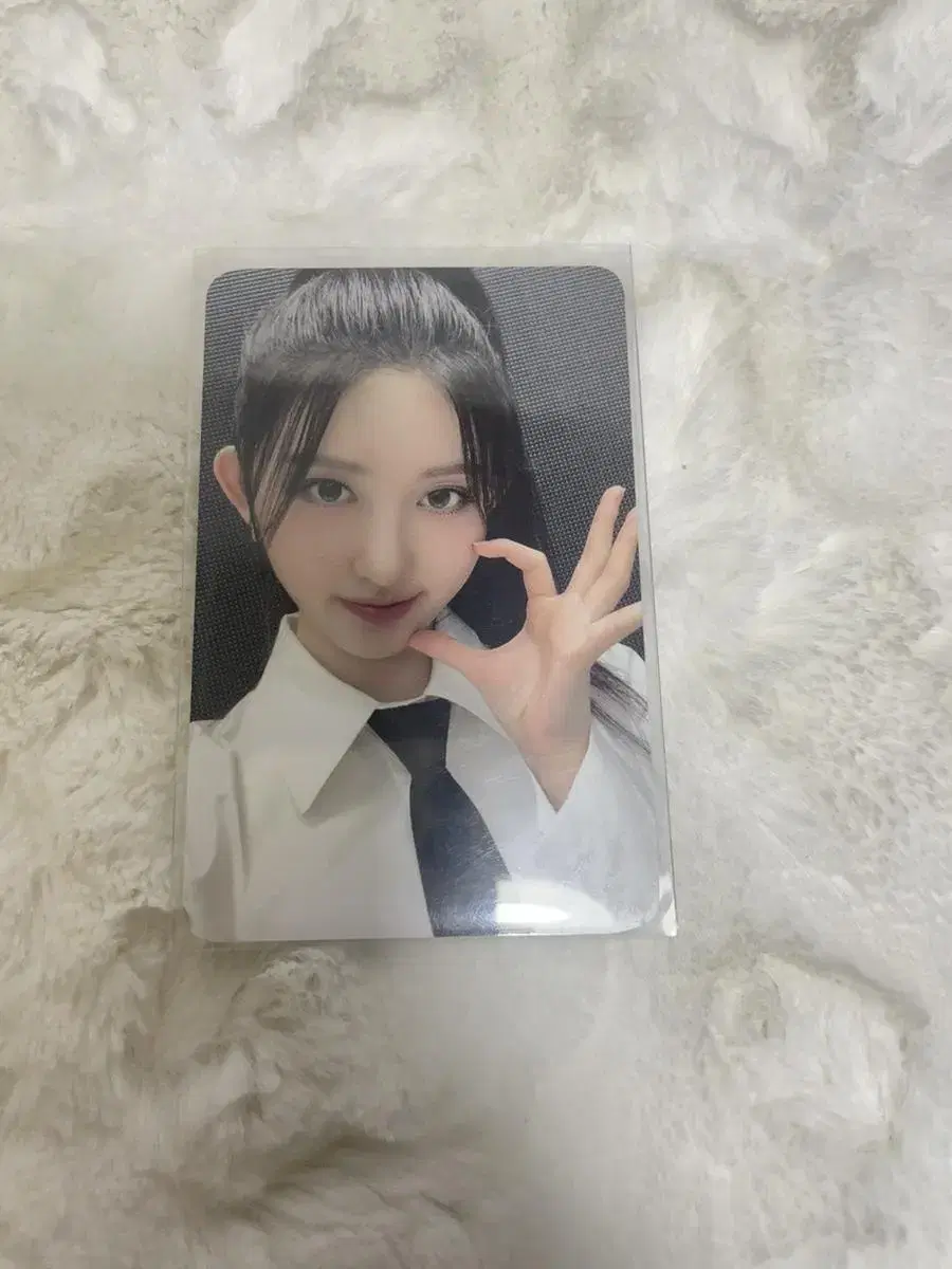 Ive md gaeul photocard wts crossbody necklace photocard holder concert md fan con