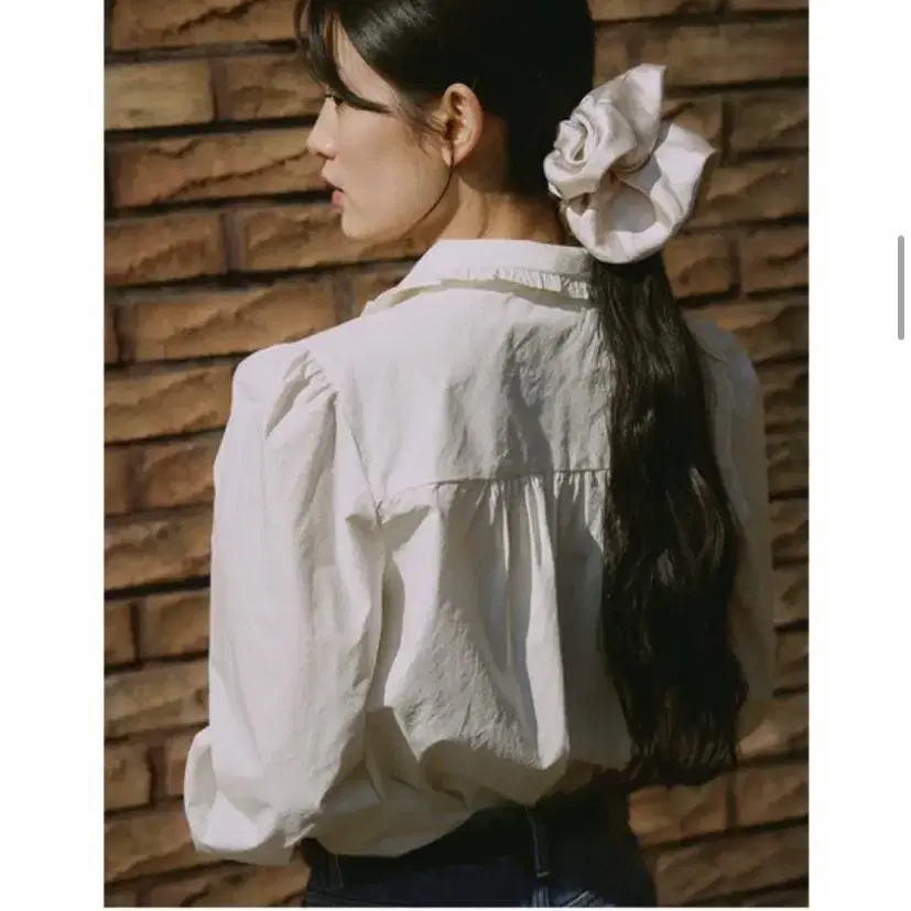 르아보네 카라 블라우스 BIG COLLAR BLOUSE