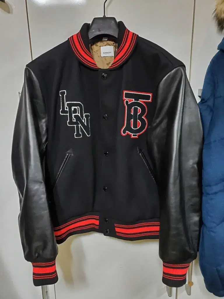 Burberry / 20ss Stadium / 48