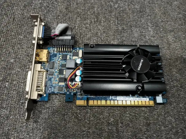 기가바이트(Gigabyte)  지포스 GT520 1GB