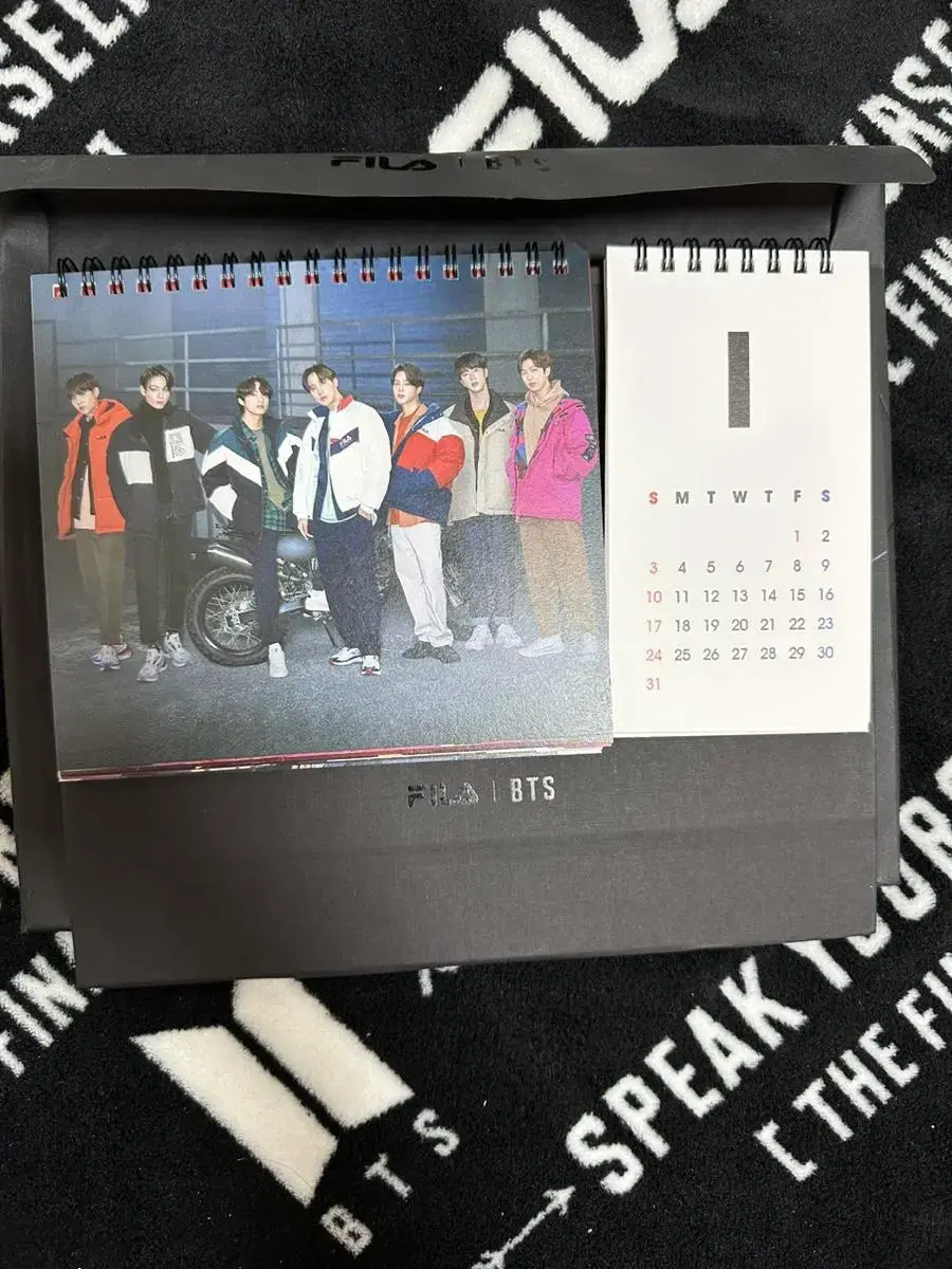 (New) BTS bts bangtan Wheela Calendar 2021