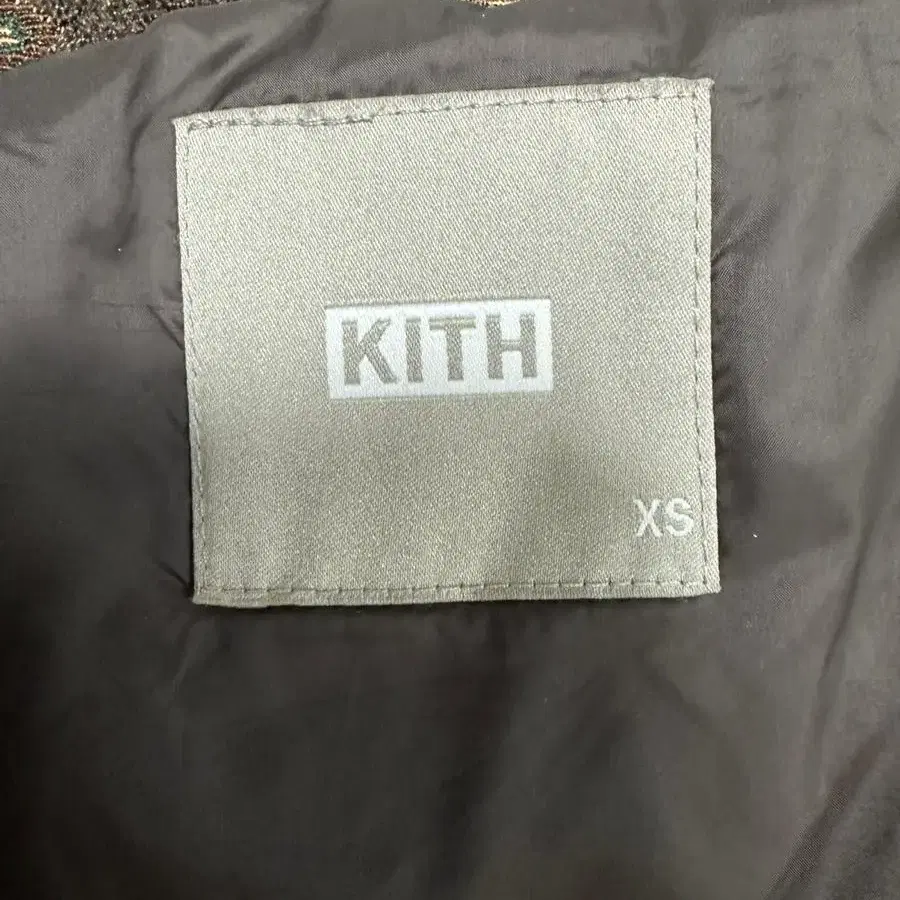 [xs]Kith 22fw 여자 푸퍼 숏 패딩 판매